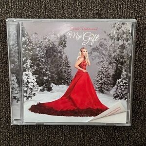 Carried Underwood ‘My Gift’ Christmas Songs CD